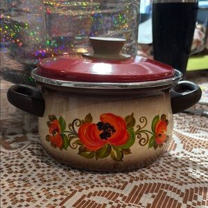 Vintage Red and Brown Cookware Set by Vintage